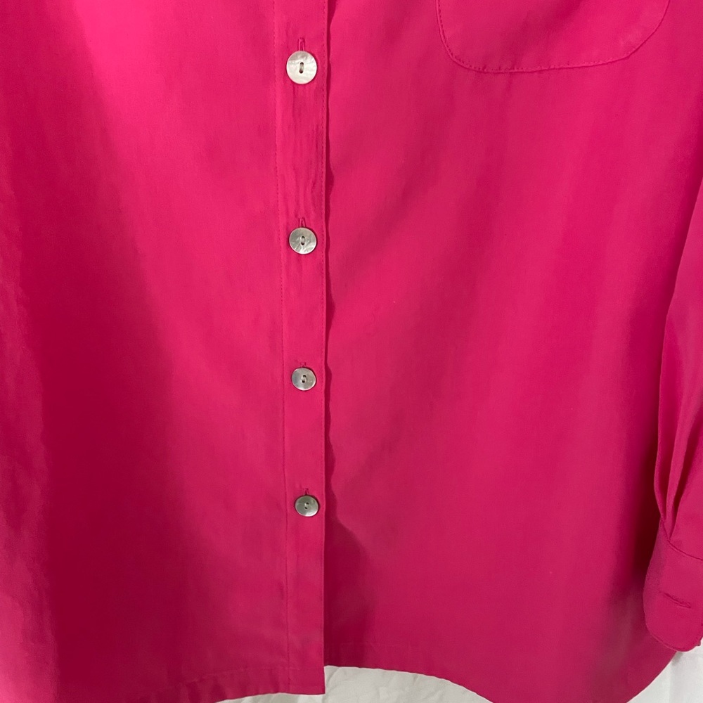 Travelsmith‎ Pink Button down Blouse - Picture 10 of 11